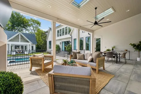 1114 Tyne Boulevard Nashville TN 37220