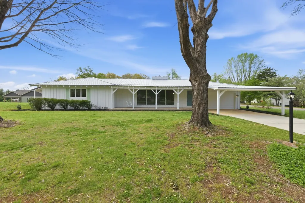 16 Bingham Court Winchester TN 37398