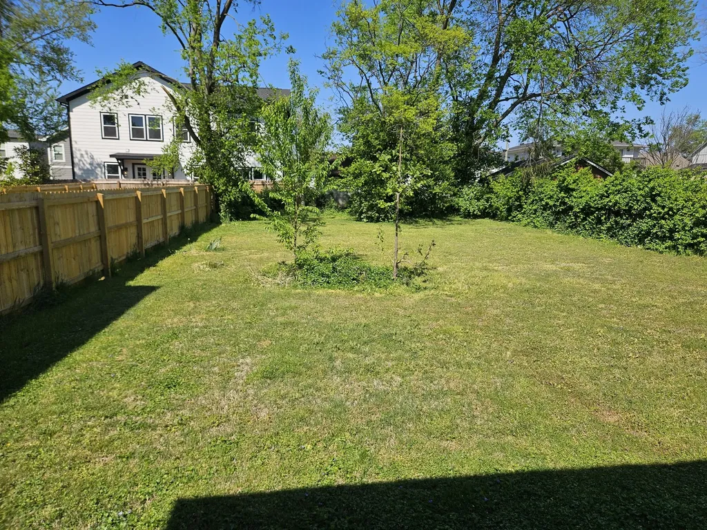 1005 Delmas Avenue Nashville TN 37216