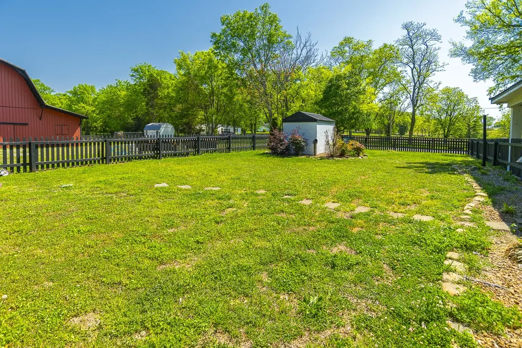 3702 Highway 231, N Shelbyville TN 37160