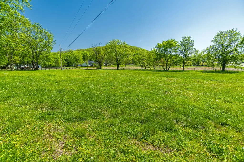 3702 Highway 231, N Shelbyville TN 37160