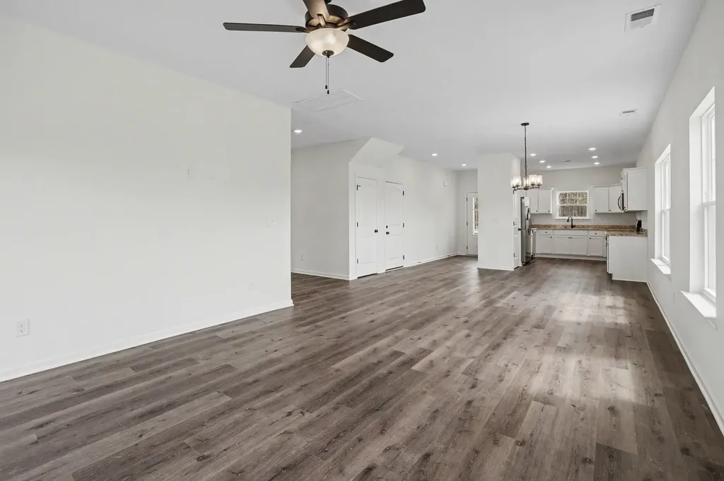 227 Hannah Lee Hill Road La Vergne TN 37086