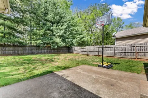 306 David Drive Clarksville TN 37040