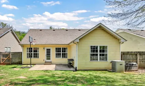 306 David Drive Clarksville TN 37040