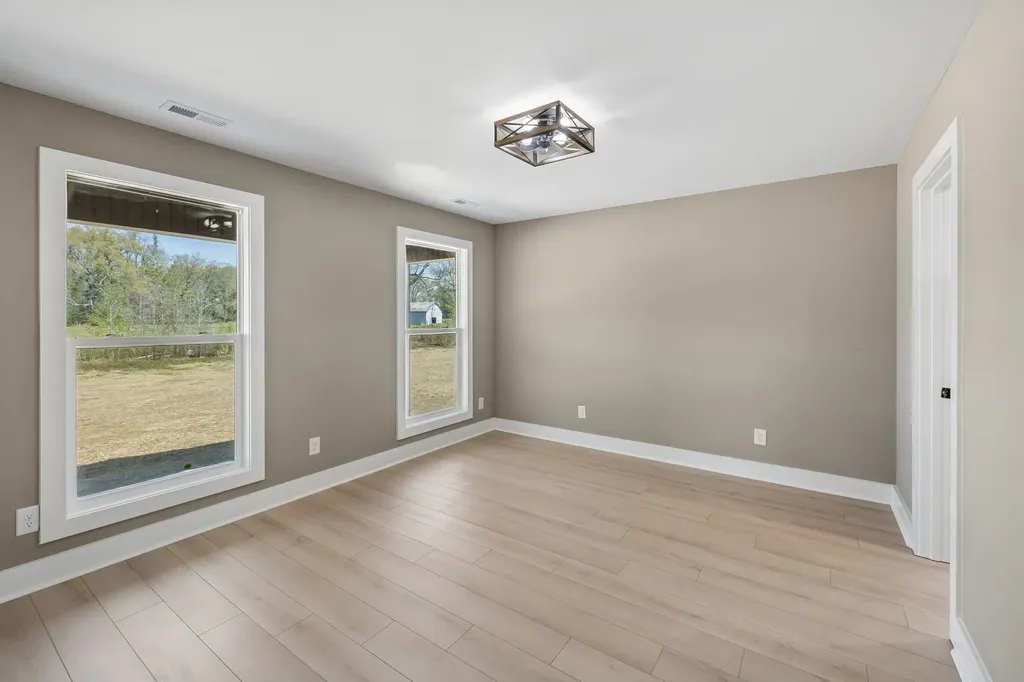 242 Green Meadow Drive Smithville TN 37166