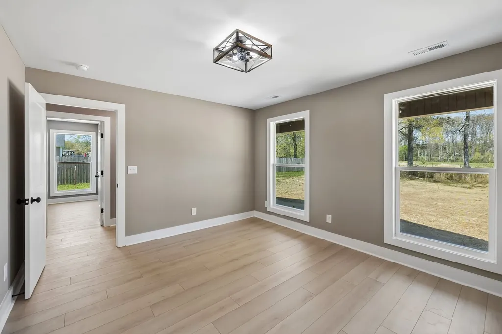 242 Green Meadow Drive Smithville TN 37166