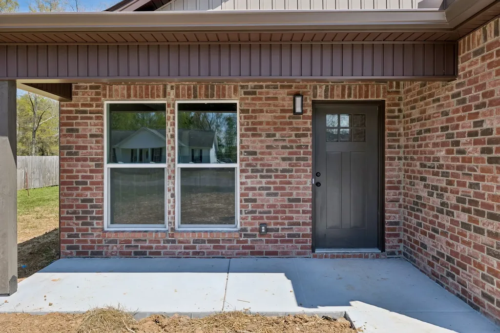 242 Green Meadow Drive Smithville TN 37166