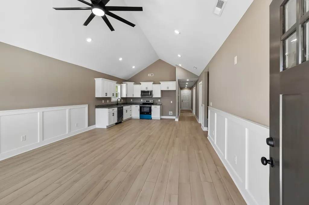 242 Green Meadow Drive Smithville TN 37166