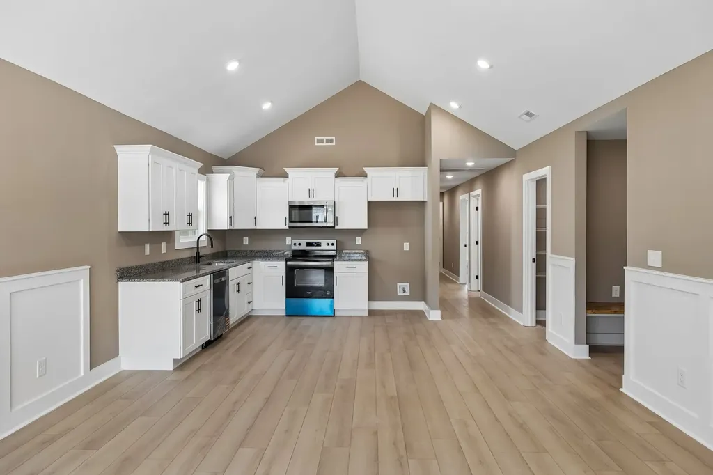 242 Green Meadow Drive Smithville TN 37166