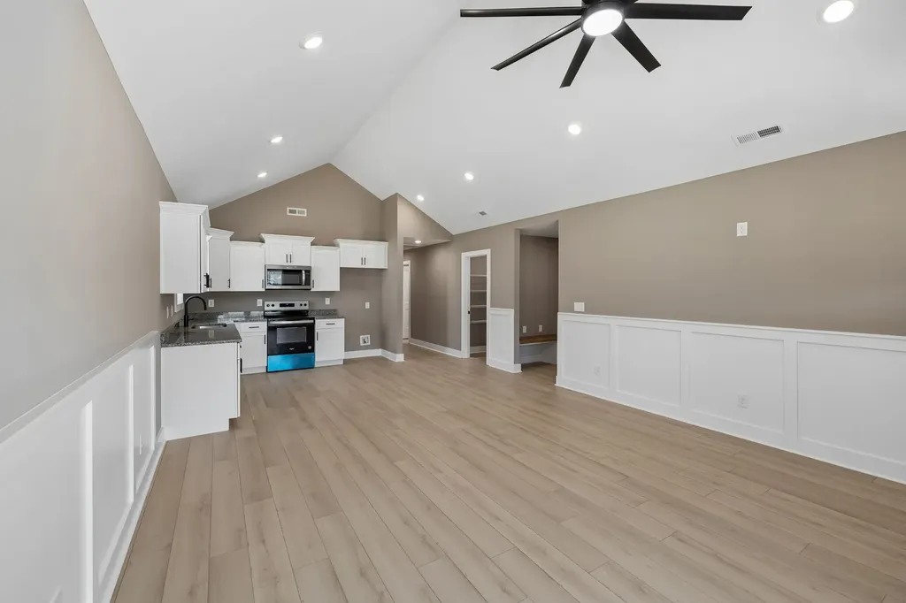 242 Green Meadow Drive Smithville TN 37166
