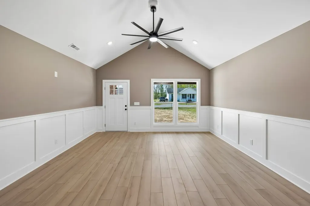 242 Green Meadow Drive Smithville TN 37166