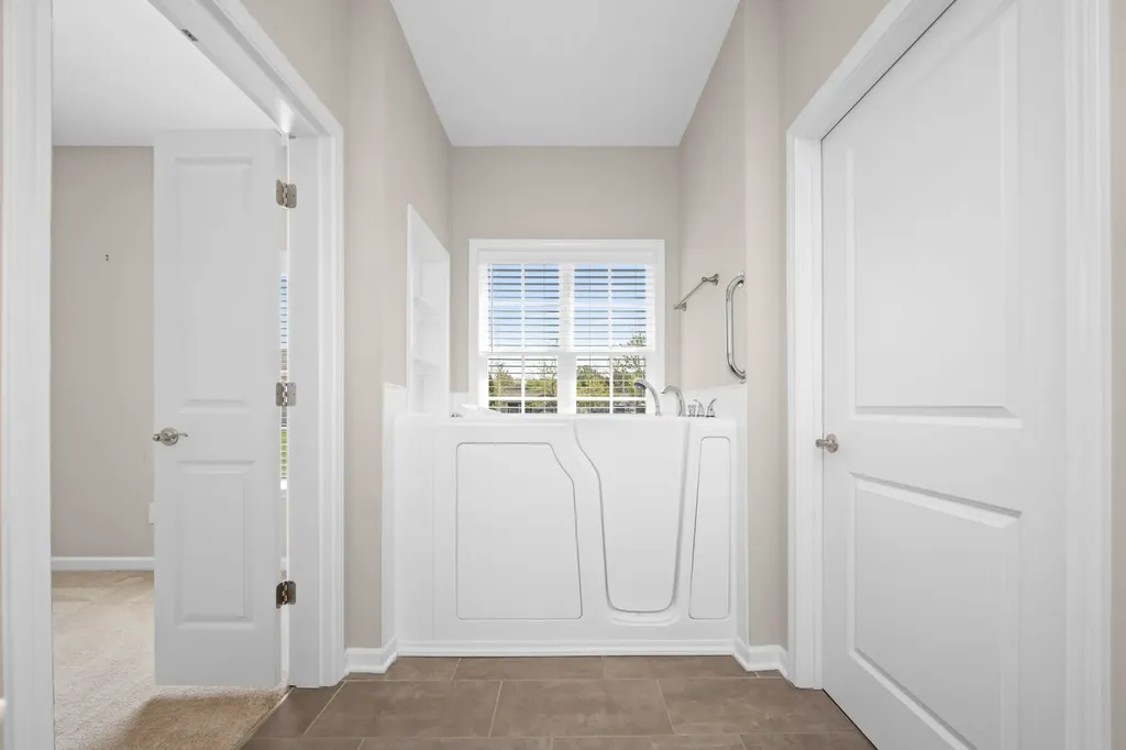 2415 Stonecenter Lane Murfreesboro TN 37128