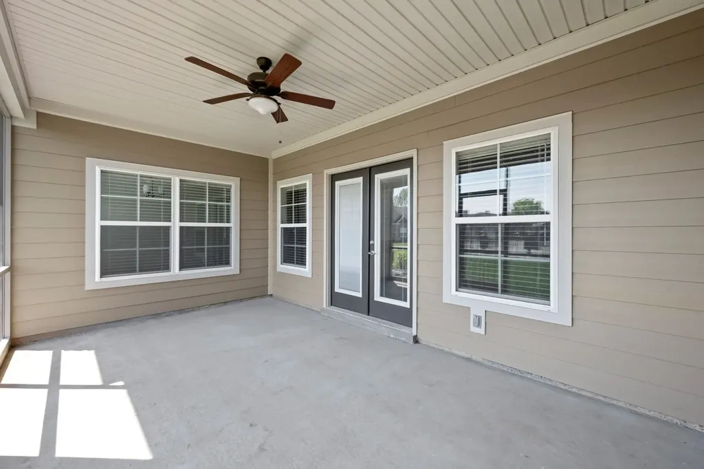 2415 Stonecenter Lane Murfreesboro TN 37128