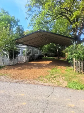 108 Weaver Street Decherd TN 37324