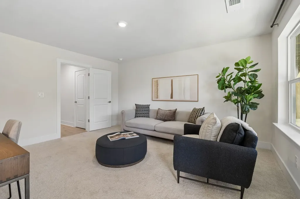 2010 Sonya Terrace Nashville TN 37209