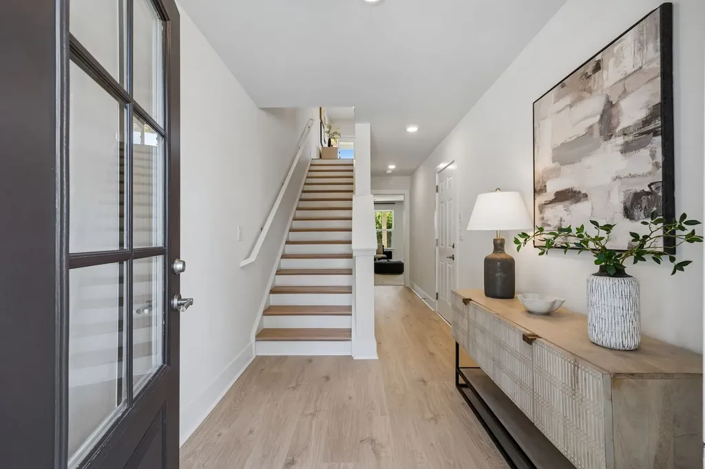 2010 Sonya Terrace Nashville TN 37209