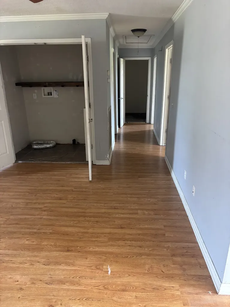 2075 Akersville Road Lafayette TN 37083