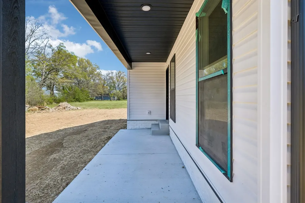 190 Green Meadow Drive Smithville TN 37166
