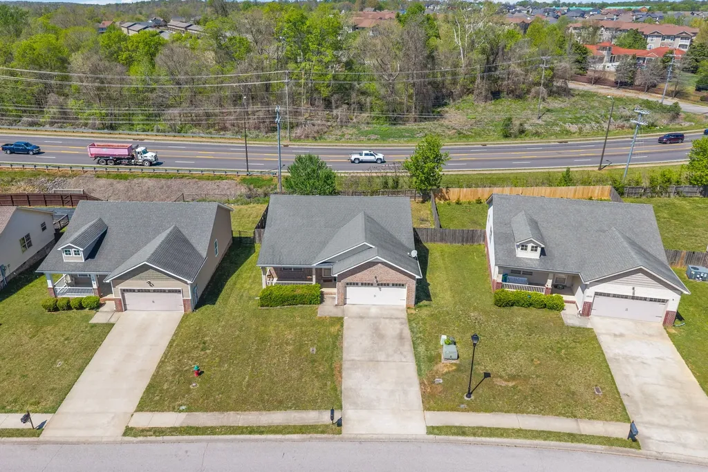 1640 Buchanon Drive Clarksville TN 37042
