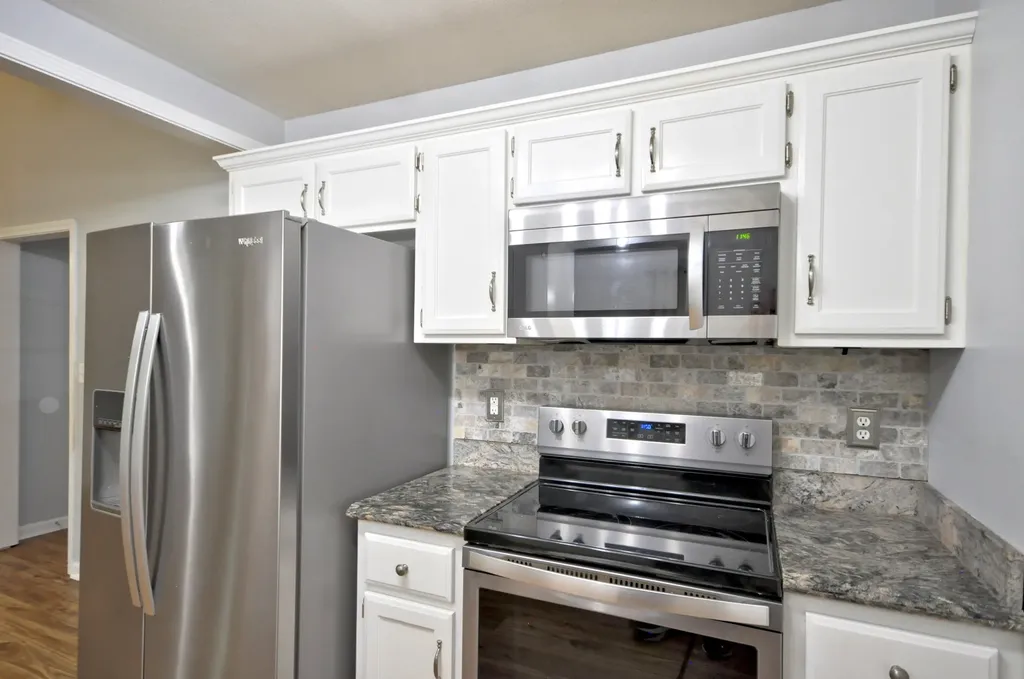 3637 Aurora Drive Clarksville TN 37040