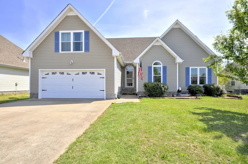 3637 Aurora Drive Clarksville TN 37040