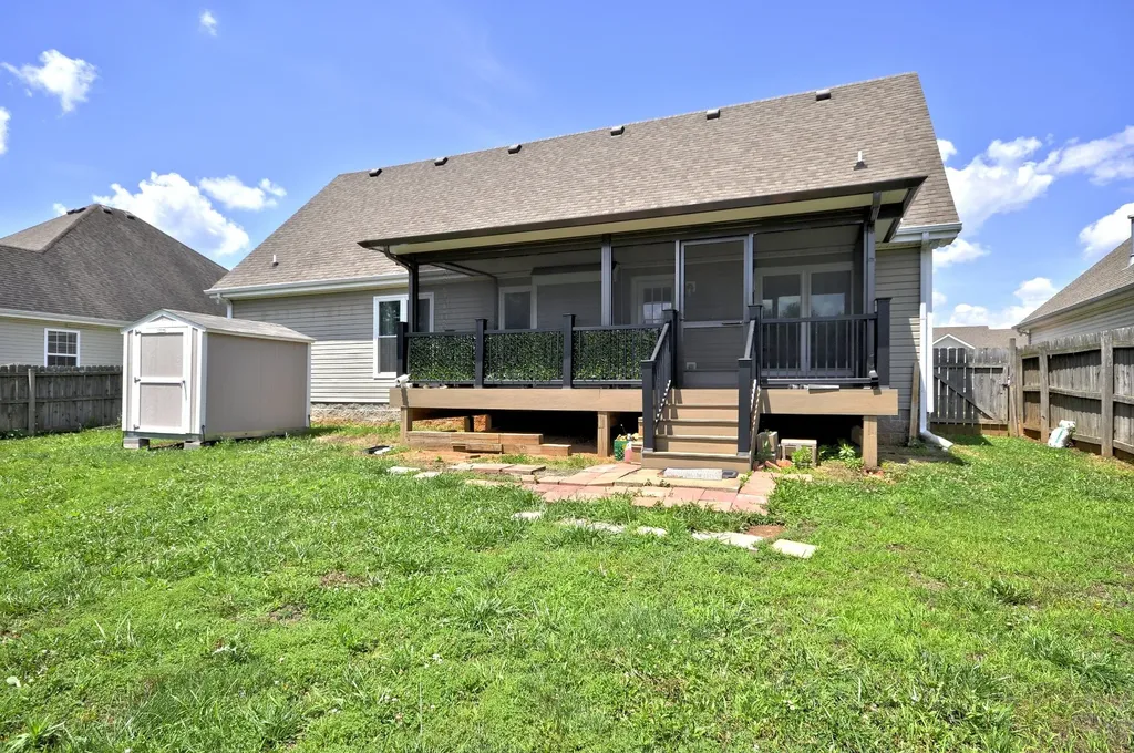 3637 Aurora Drive Clarksville TN 37040