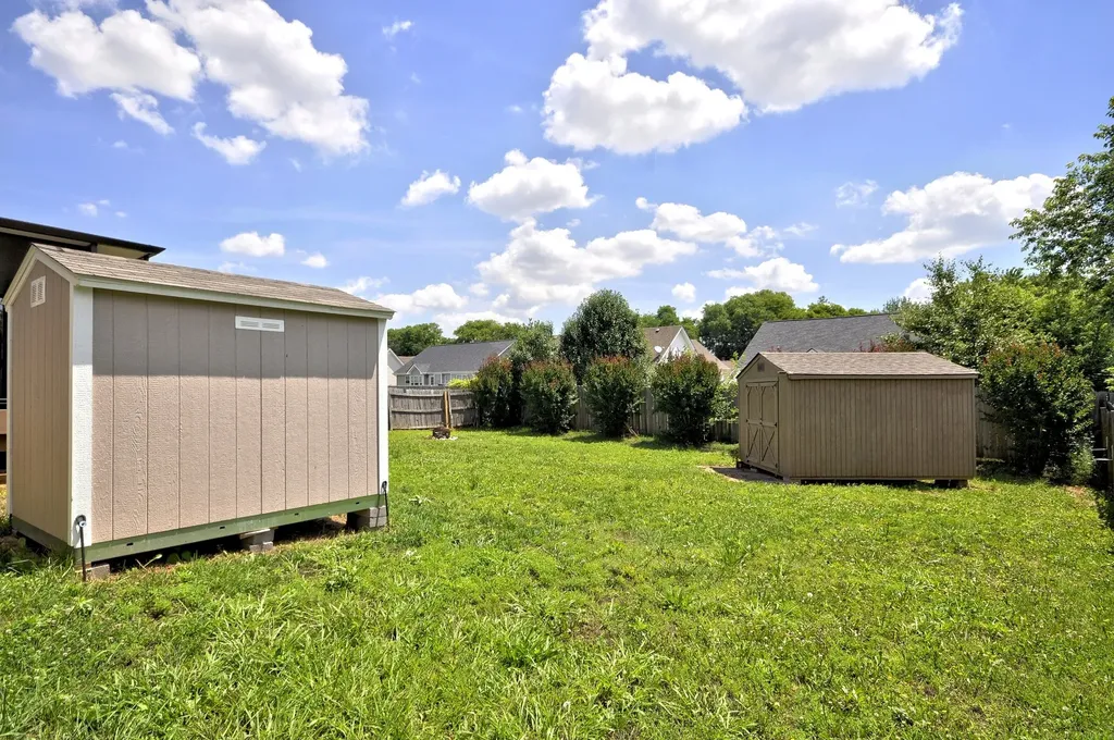 3637 Aurora Drive Clarksville TN 37040