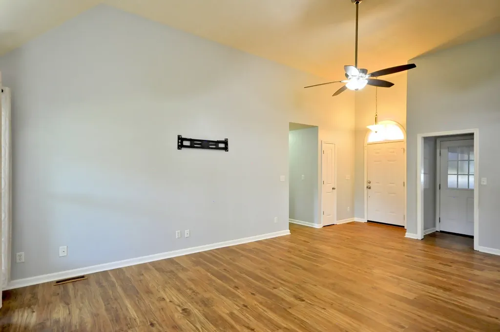 3637 Aurora Drive Clarksville TN 37040