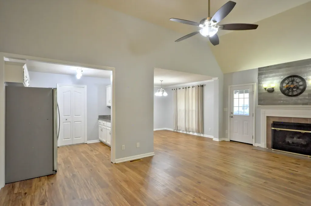 3637 Aurora Drive Clarksville TN 37040