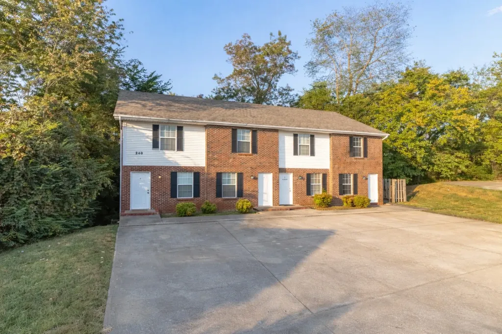 240 Timber Lake Drive Clarksville TN 37043
