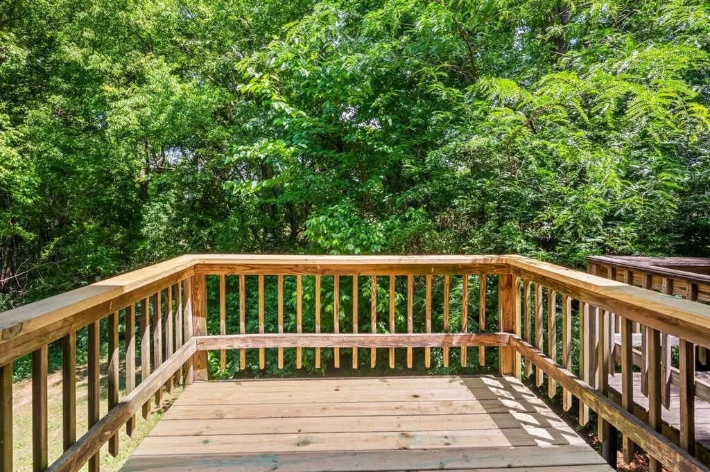 240 Timber Lake Drive Clarksville TN 37043