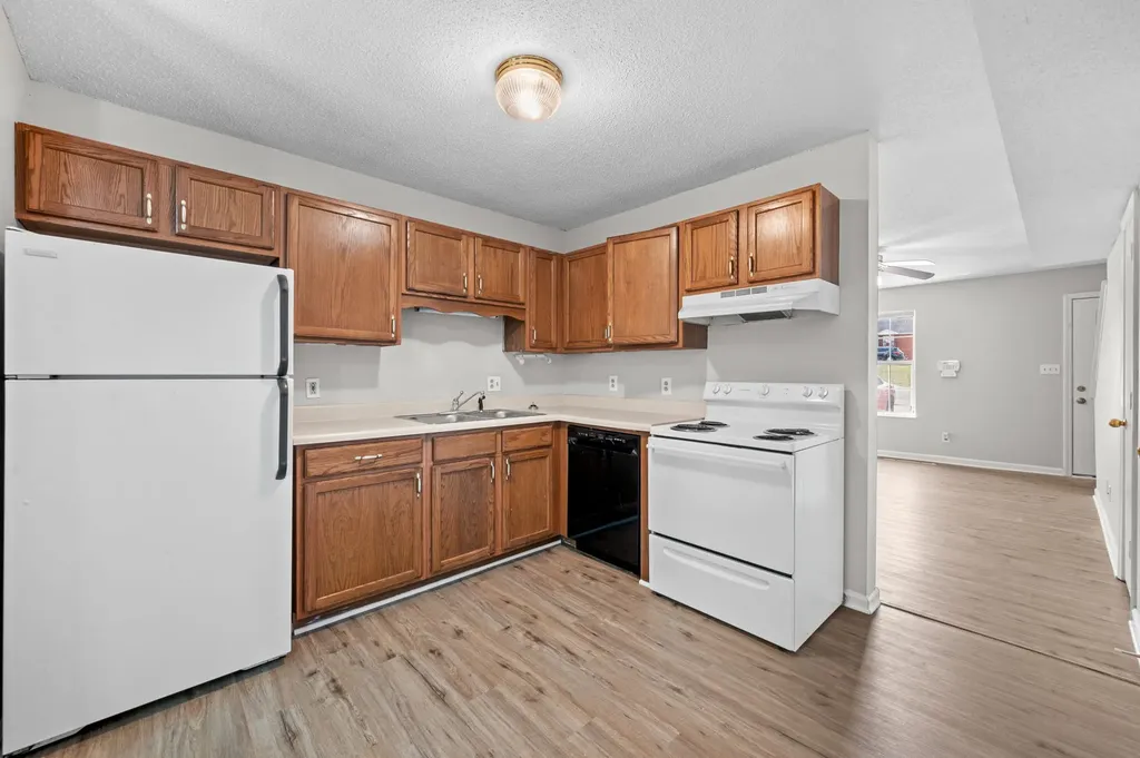 240 Timber Lake Drive Clarksville TN 37043
