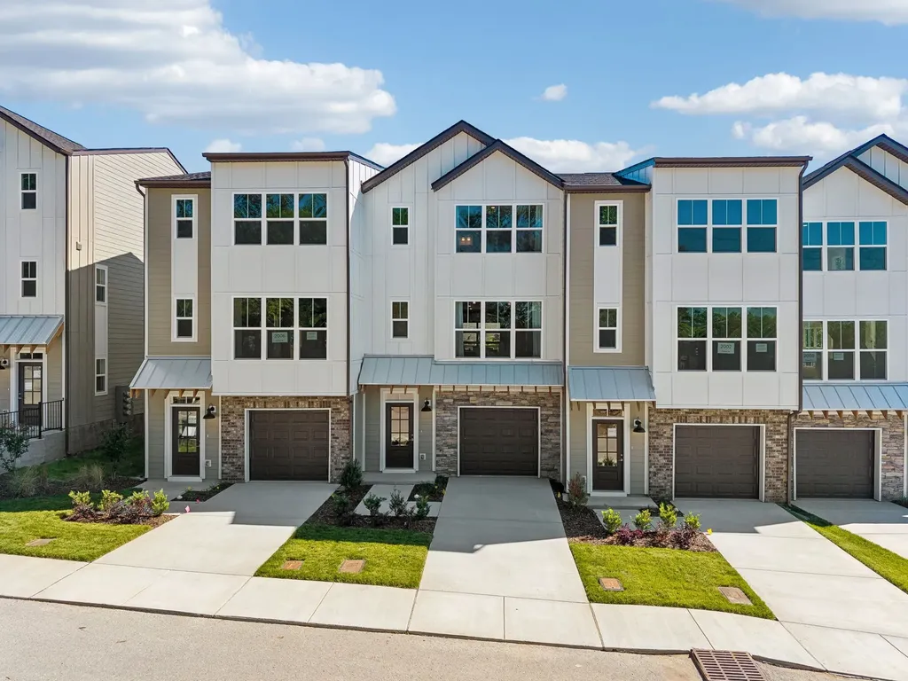 2012 Sonya Terrace Nashville TN 37209