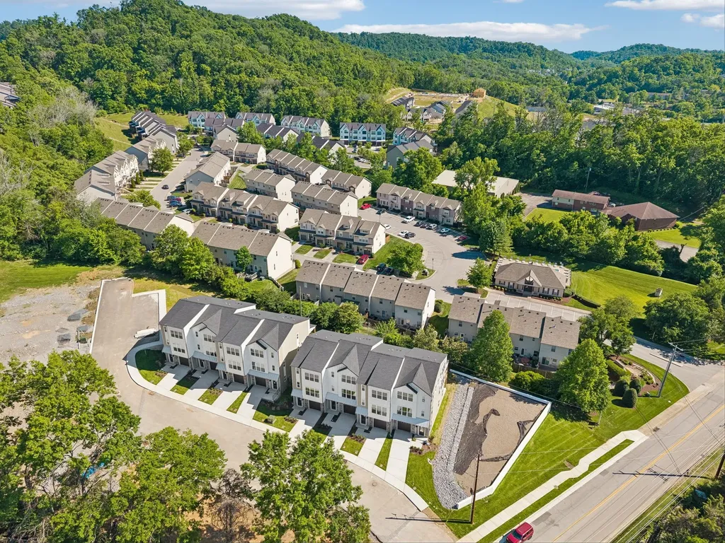 2012 Sonya Terrace Nashville TN 37209