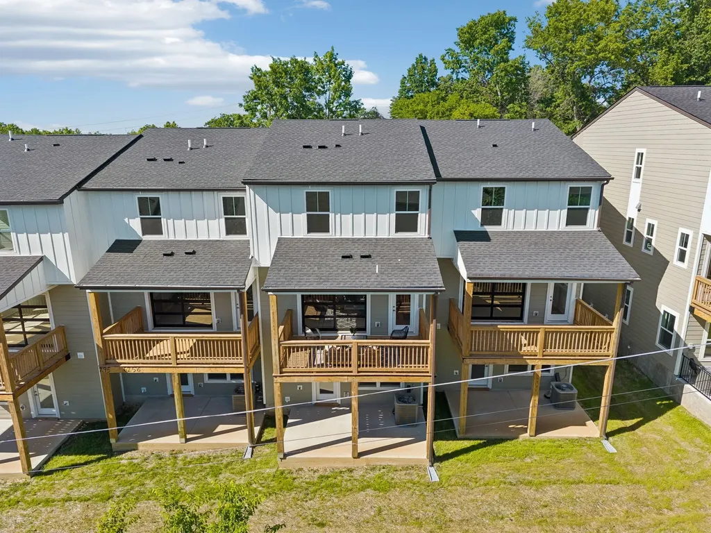 2012 Sonya Terrace Nashville TN 37209