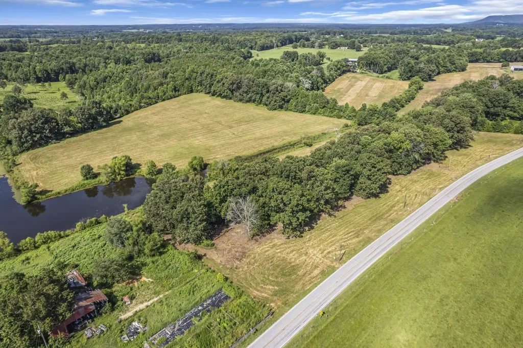 0 W Green Hills Road Smithville TN 37166