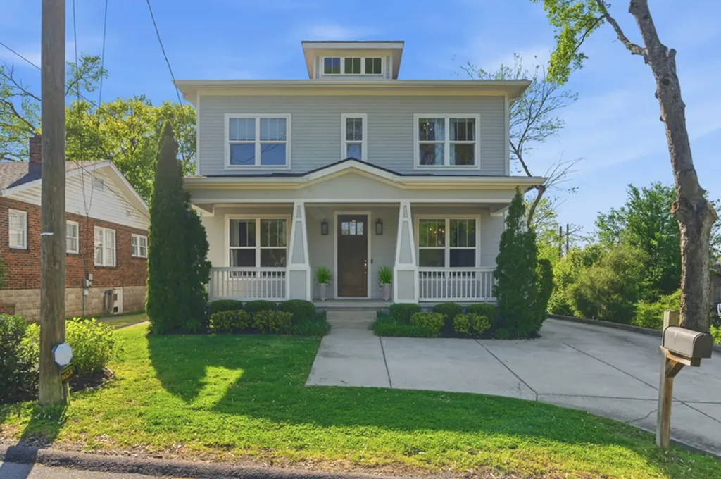 98 44th Ave, N Nashville TN 37209