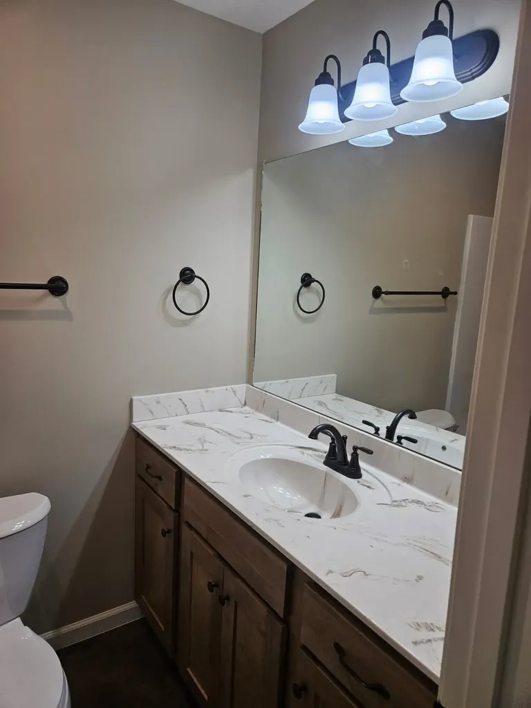 117 White Lane Portland TN 37148