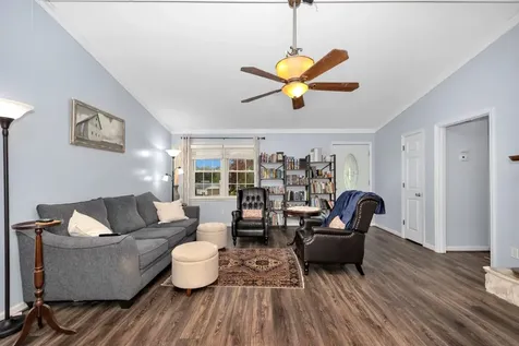 310 N Oxford Circle Meridianville AL 35759