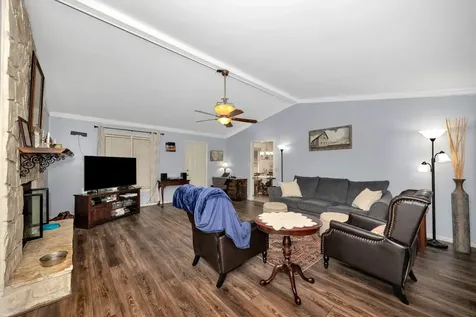 310 N Oxford Circle Meridianville AL 35759