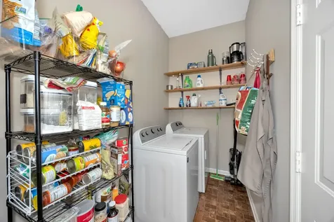 310 N Oxford Circle Meridianville AL 35759