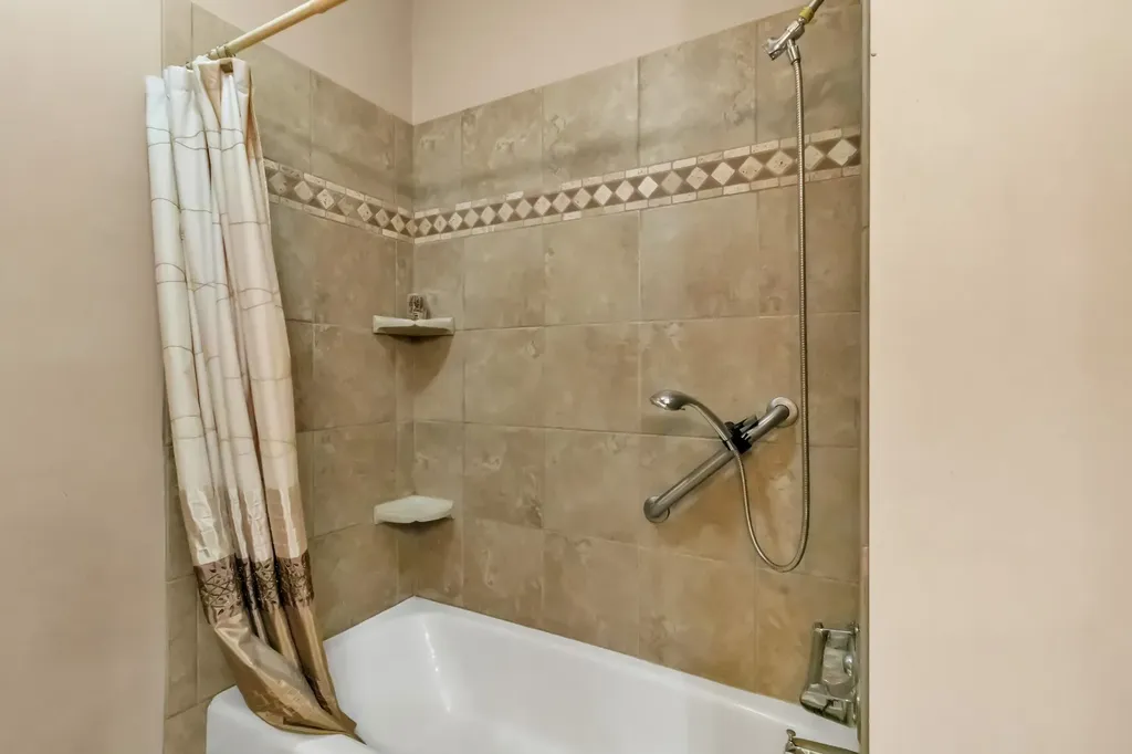 517 Harbor Village Drive Madison TN 37115