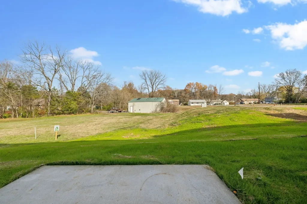 539 Tulip Springs Road Hermitage TN 37076