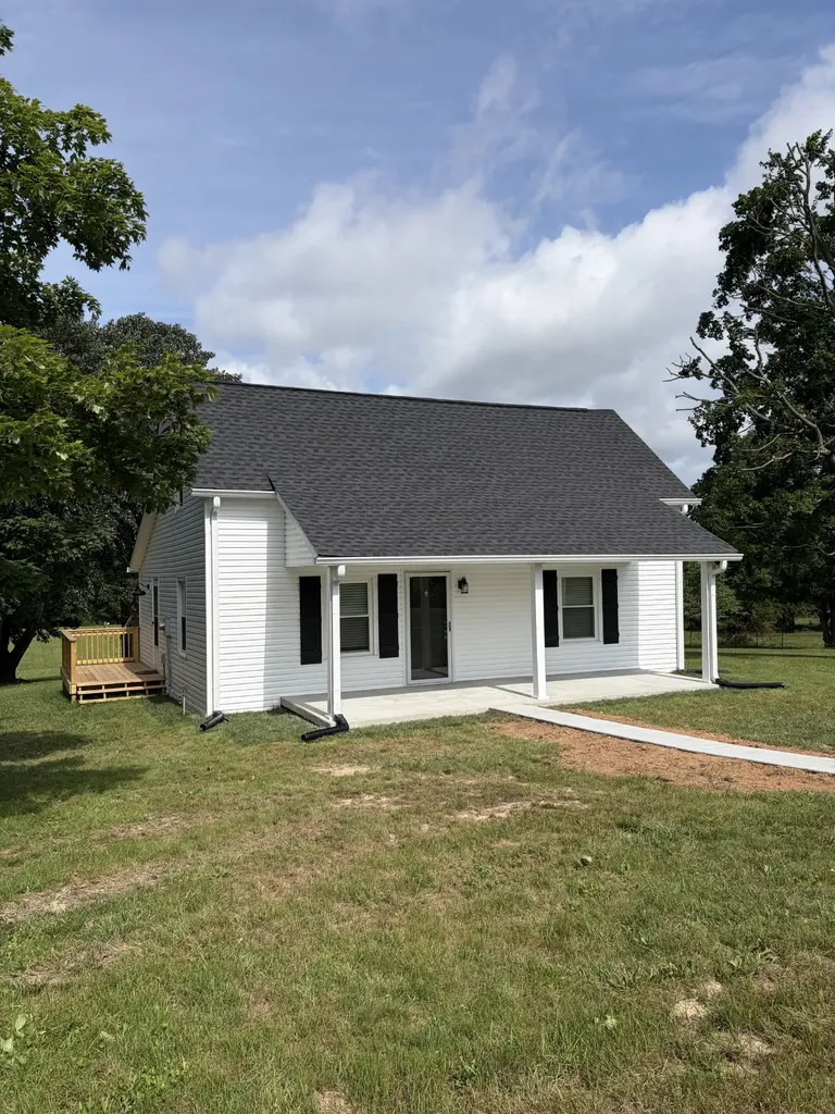 4936 Rock House Road Portland TN 37148