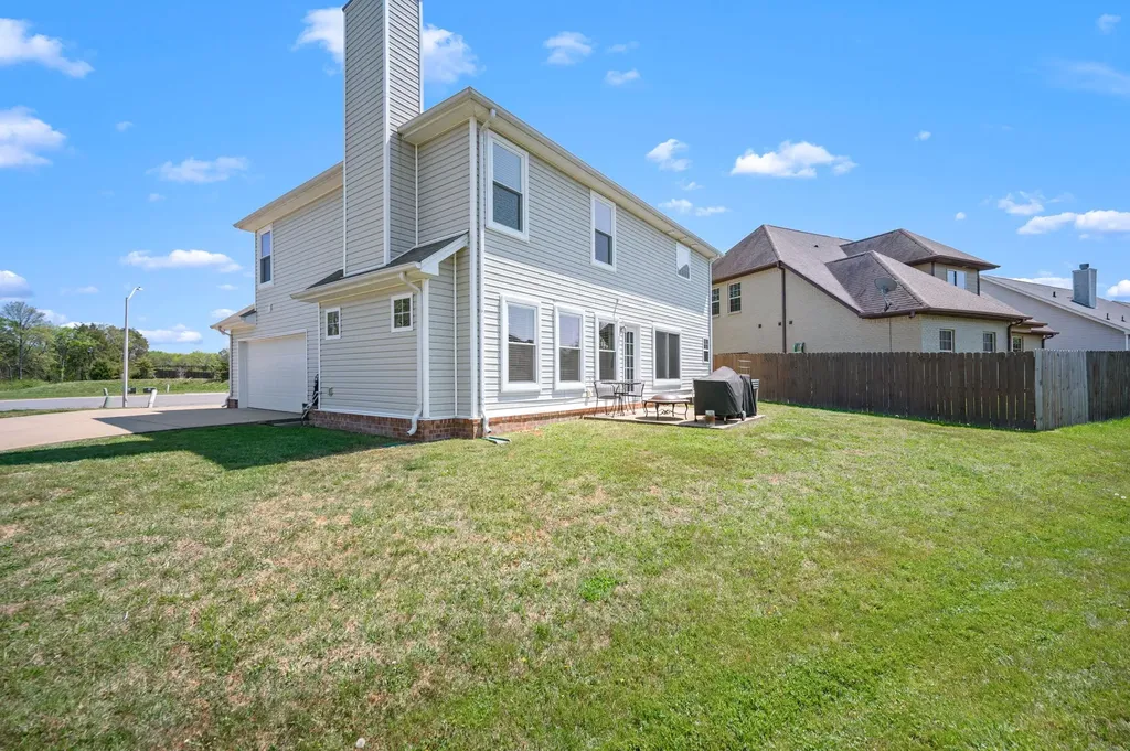 2616 Candlewick Court Murfreesboro TN 37127