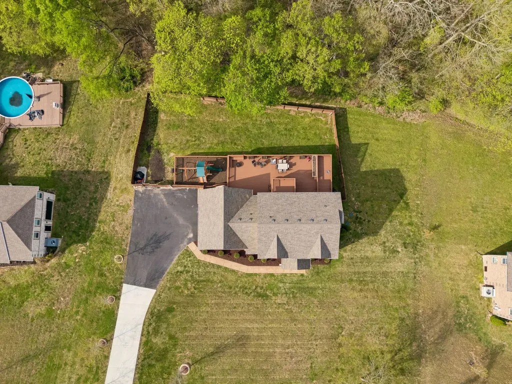 1548 Heller Ridge Spring Hill TN 37174