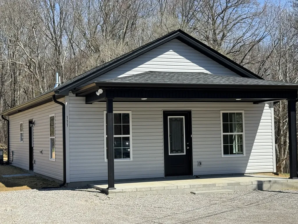 111 White Lane Portland TN 37148