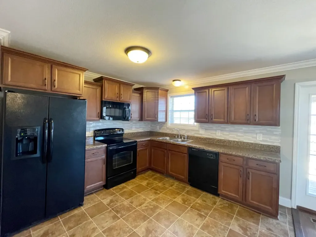 3809 Suiter Road Clarksville TN 37040