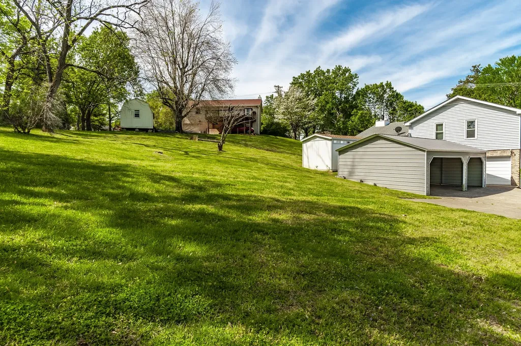 154 Lakeside Park Drive Hendersonville TN 37075