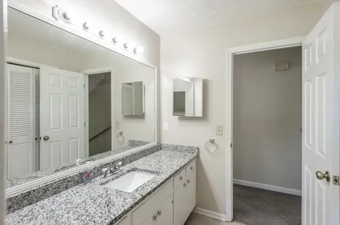154 Lakeside Park Drive Hendersonville TN 37075
